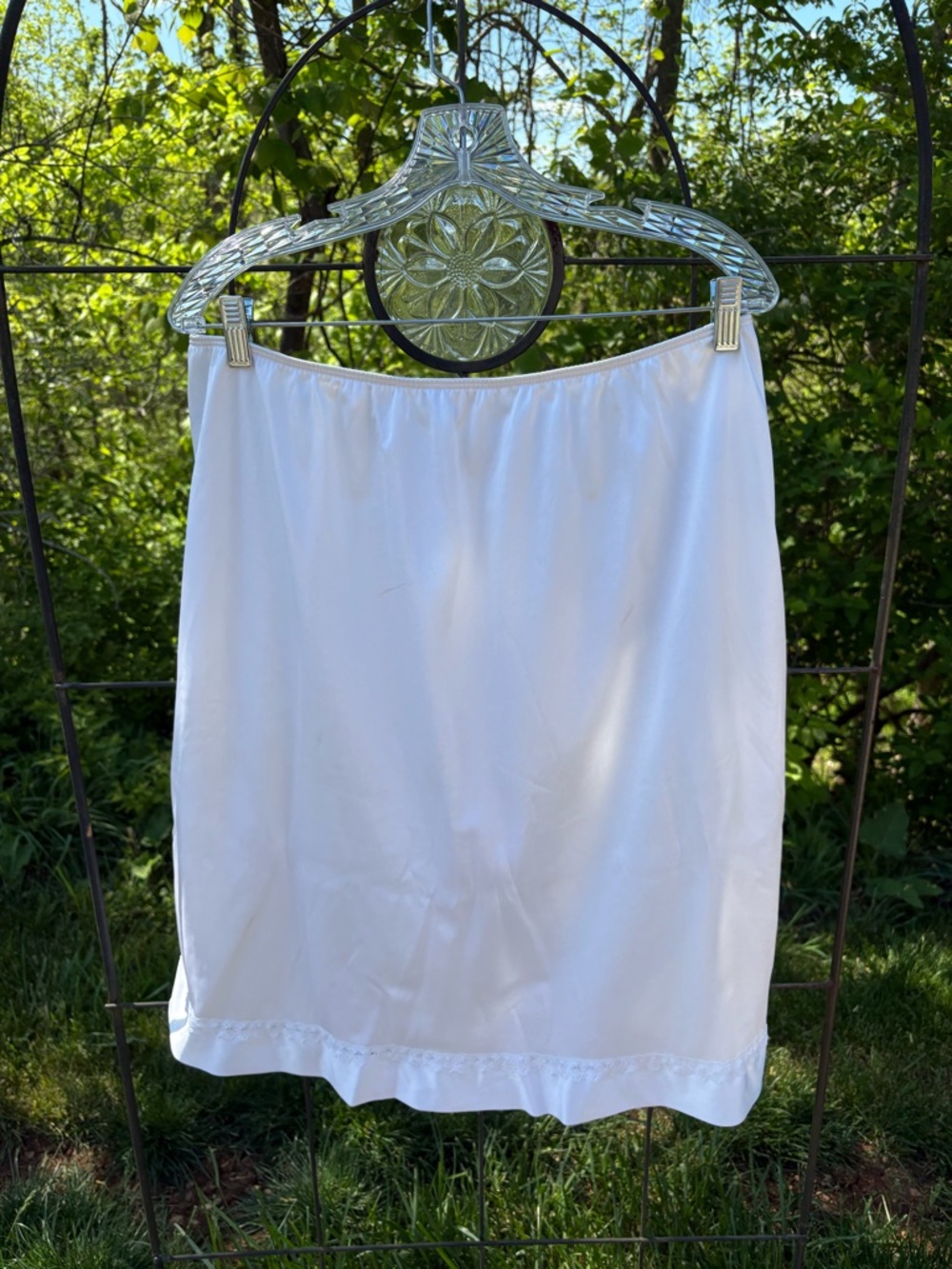 Vintage Sears White Lace-Trim Half Slip Delicate Feminine Elastic Waist Size 2S - Picture 5 of 16